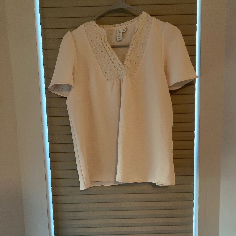 Joie cream top